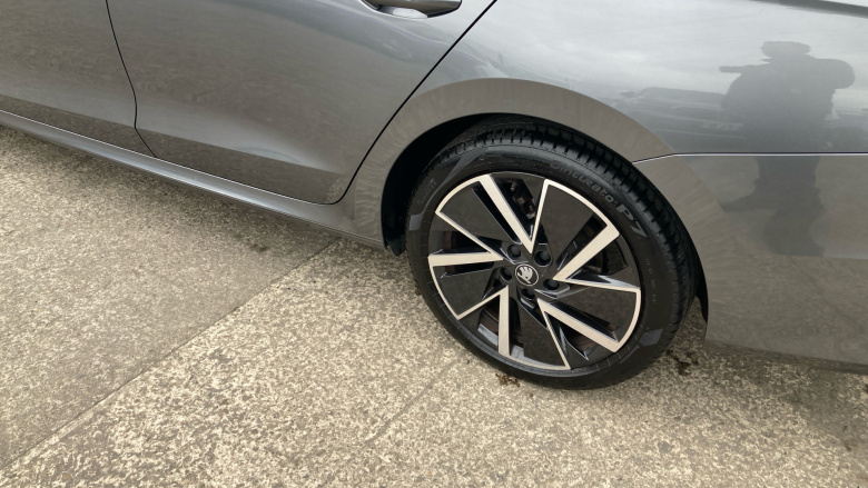 Skoda Octavia 1.5 TSI 150 e-TEC Sportline 5dr DSG Petrol Estate